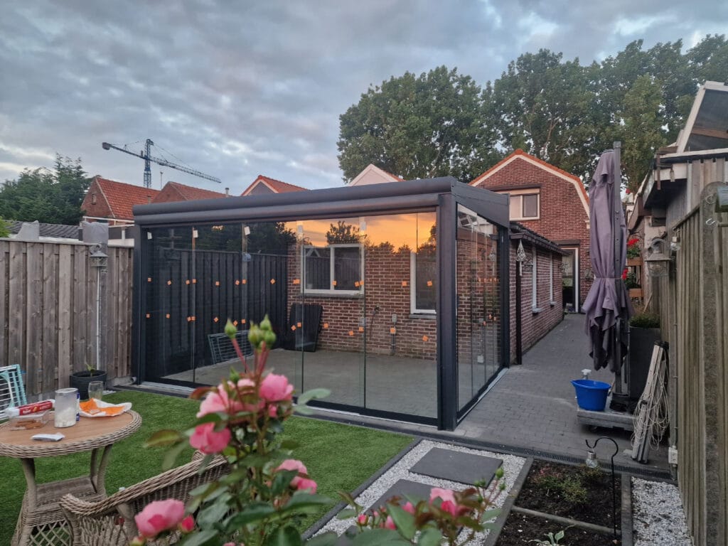 Glasschiebewand FS Überdachung IMG-20250729-WA0064