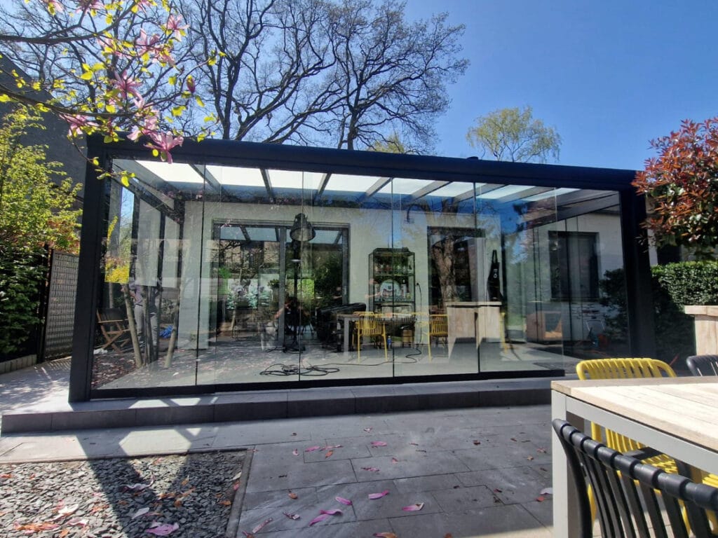 Glasschiebewand FS Überdachung xIMG-20250729-WA0171